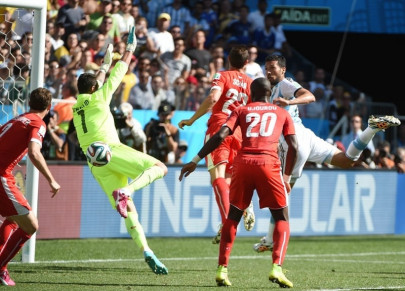 made by messi finished by di maria argentina s last gasp winner breaks swiss hearts