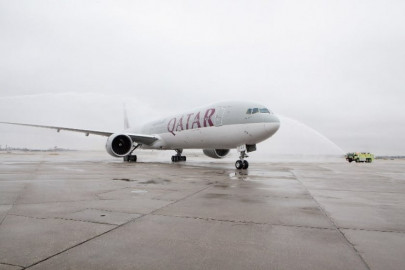 qatar airways resumes flights to peshawar