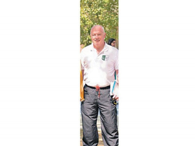 coombs bids farewell to pakistan coombs bids farewell to pakistan