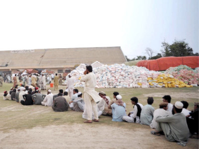 75 000 pakistani idps seek shelter in afghanistan unhcr