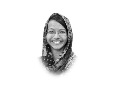 online commentators online commentators