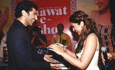 100happydays aditya and parineeti chopra s daawat e ishq