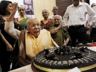 zohra sehgal passes away at 102