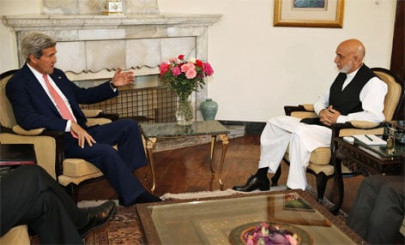 kerry solution feuding afghan presidential candidates agree to complete audit of votes