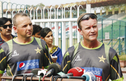 grant flower praises pakistan s flair