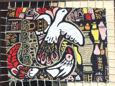 art show jazzing up with colourful accessories