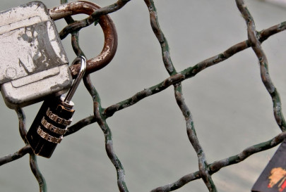 do not enter nationalists keep sindh closed to keep idps out