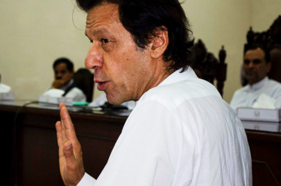 august 14 march we ll dethrone monarchist minded rulers says imran