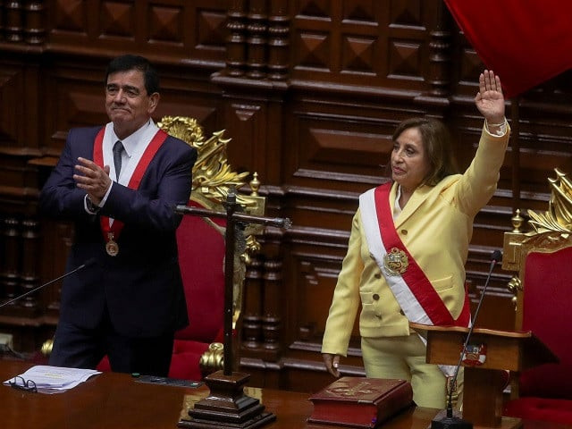 peru s vice president dina boluarte who was called on by congress to take the office of president after the legislature approved the removal of president pedro castillo in an impeachment trial attends her swearing in ceremony in lima peru december 7 2022 photo reuters peru s vice president dina boluarte who was called on by congress to take the office of president after the legislature approved the removal of president pedro castillo in an impeachment trial attends her swearing in ceremony in lima peru december 7 2022 photo reuters