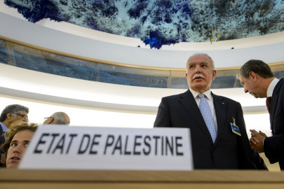 un rights council launches probe into israel s gaza offensive un rights council launches probe into israel s gaza offensive