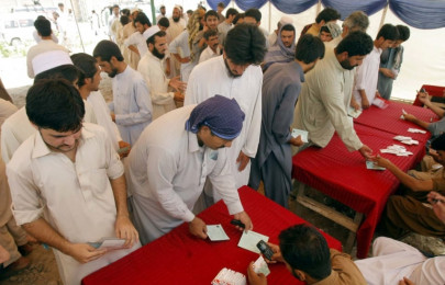 reaching out chief minister dispatches cash assistance for idps