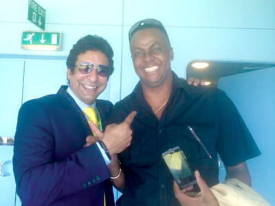 100happydays wasim bumps into old foe walsh