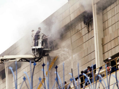 fire breaks out at garment factory firefighters rescue all those inside