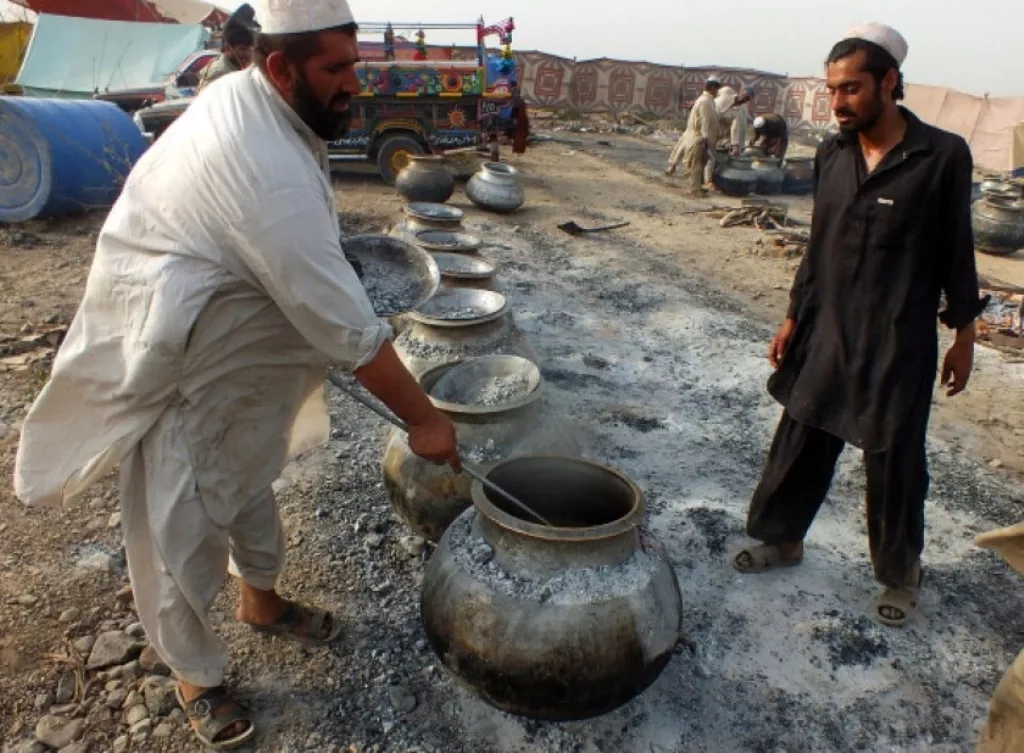 the way forward provide short term jobs to idps govt told the way forward provide short term jobs to idps govt told