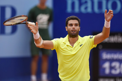 tennis andujar lifts swiss open trophy