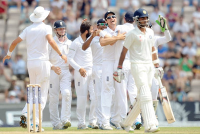 part timer moeen spins out india