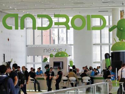 worldwide android grabs 85 of smartphone market claims survey