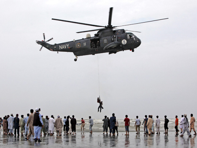 tragedy at the beach 25 revellers die in karachi tragedy at the beach 25 revellers die in karachi