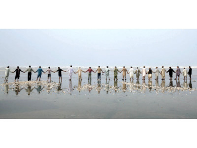 citizens not free to go to the beach on independence day