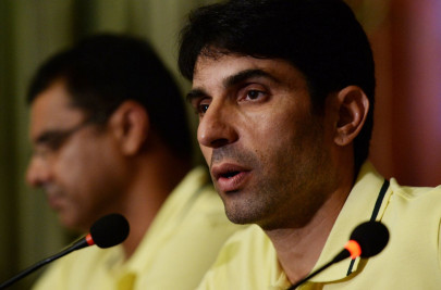 pakistan aim for test throne in series against sri lanka