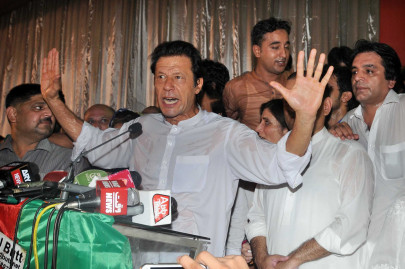 azadi march will go on till nawaz s monarchy ends imran