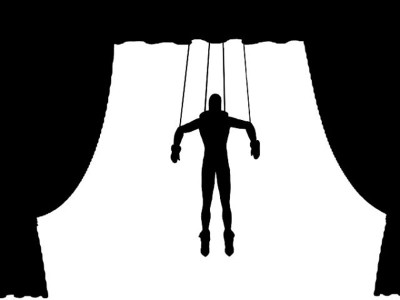 comment the issue of pakistan s chief economist