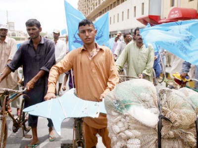 fishy business fishermen continue protest as fishing ban continues