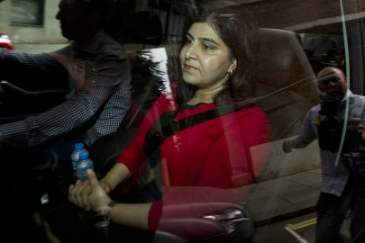 baroness warsi quits over uk s gaza policy