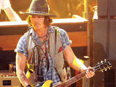 johnny depp to feature on new bob dylan album johnny depp to feature on new bob dylan album