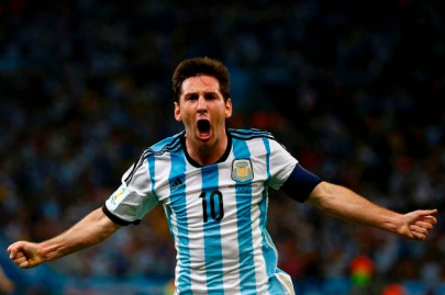 messi urges end to senseless violence in gaza