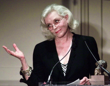 hollywood icon lauren bacall dead at 89