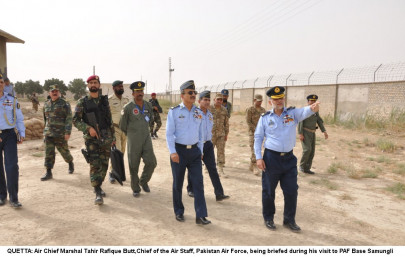 11 militants killed 3 arrested in quetta airbase attack army chief