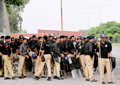 political crisis shackles trade and business in punjab