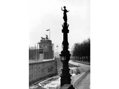 timeless and classic travel through time with goethe s photography exhibit