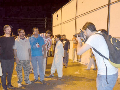 unexpected attraction as rain delays speakers on stage pyara afzal steals show on ground