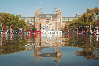 amsterdam s image makeover   art reborn