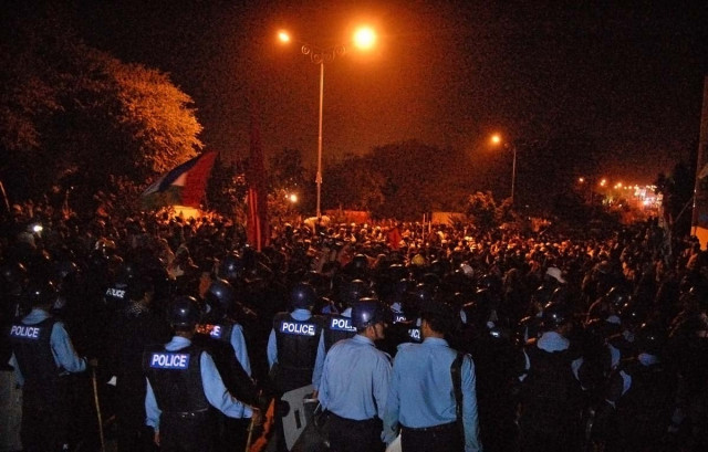 islamabad ig allegedly removed over failure to use force against protesters islamabad ig allegedly removed over failure to use force against protesters