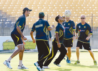 2nd odi depleted pakistan to take on hosts