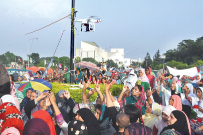 protest in red zone court seeks reply from city administration protest in red zone court seeks reply from city administration
