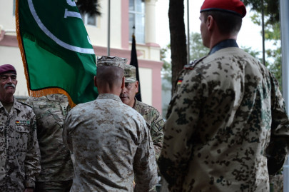 new isaf commander takes charge in afghanistan to see out us transition