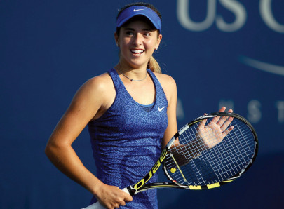 teens steal federer and serena s thunder