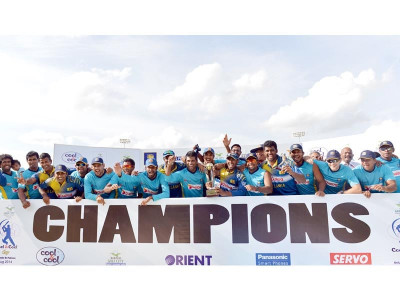 pakistan capitulate to hand sl odi series