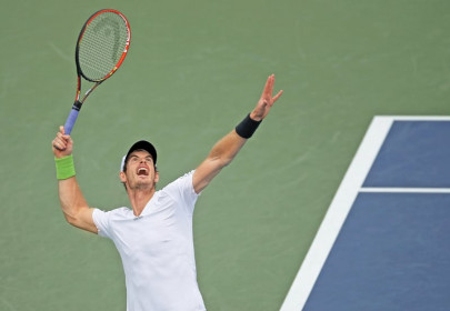 heavyweights djokovic murray cruise to round four
