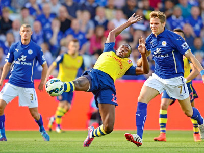 english premier league misfiring yaya sanogo left at coach arsene wenger s mercy