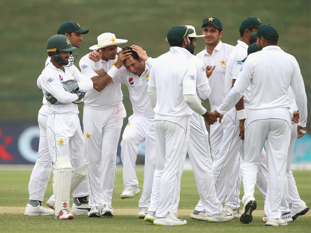 the pakistani team during day four of the second test match between australia and pakistan at sheikh zayed stadium on october 19 2018 in abu dhabi united arab emirates photo getty