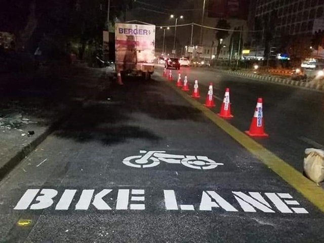 did the government really think that one bike lane on shahrae faisal will solve karachi s traffic woes