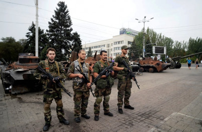 paris suspends delivery of warship to russia over ukraine