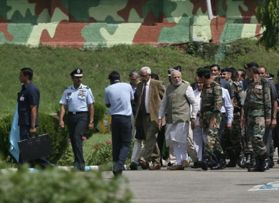 neighbourly gestures pakistan india in kashmir relief bonhomie