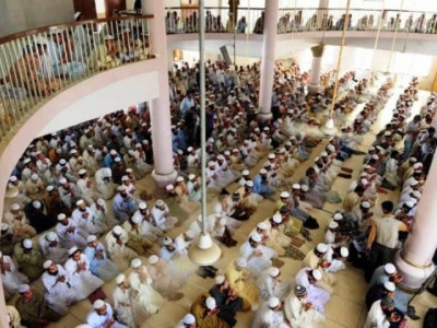 maulvi breaks a leg literally maulvi breaks a leg literally