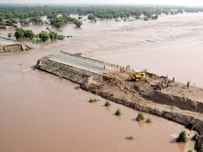 dyke dynamited to protect multan dyke dynamited to protect multan